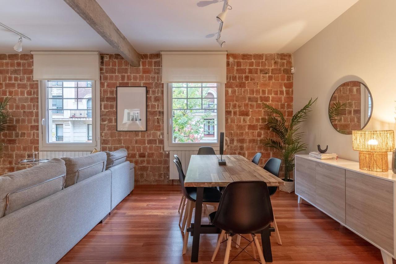 Gran Apartamento Con Estilo En El Centro De Bilbao Bilbau Exterior foto