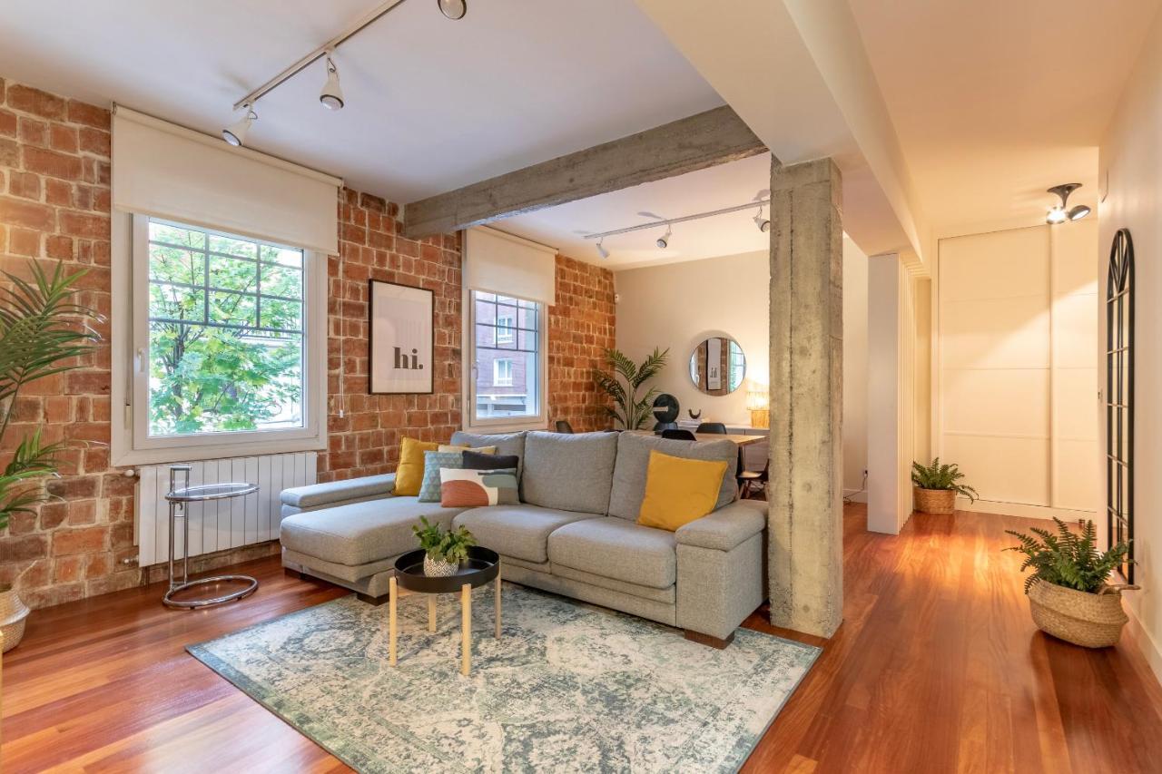 Gran Apartamento Con Estilo En El Centro De Bilbao Bilbau Exterior foto